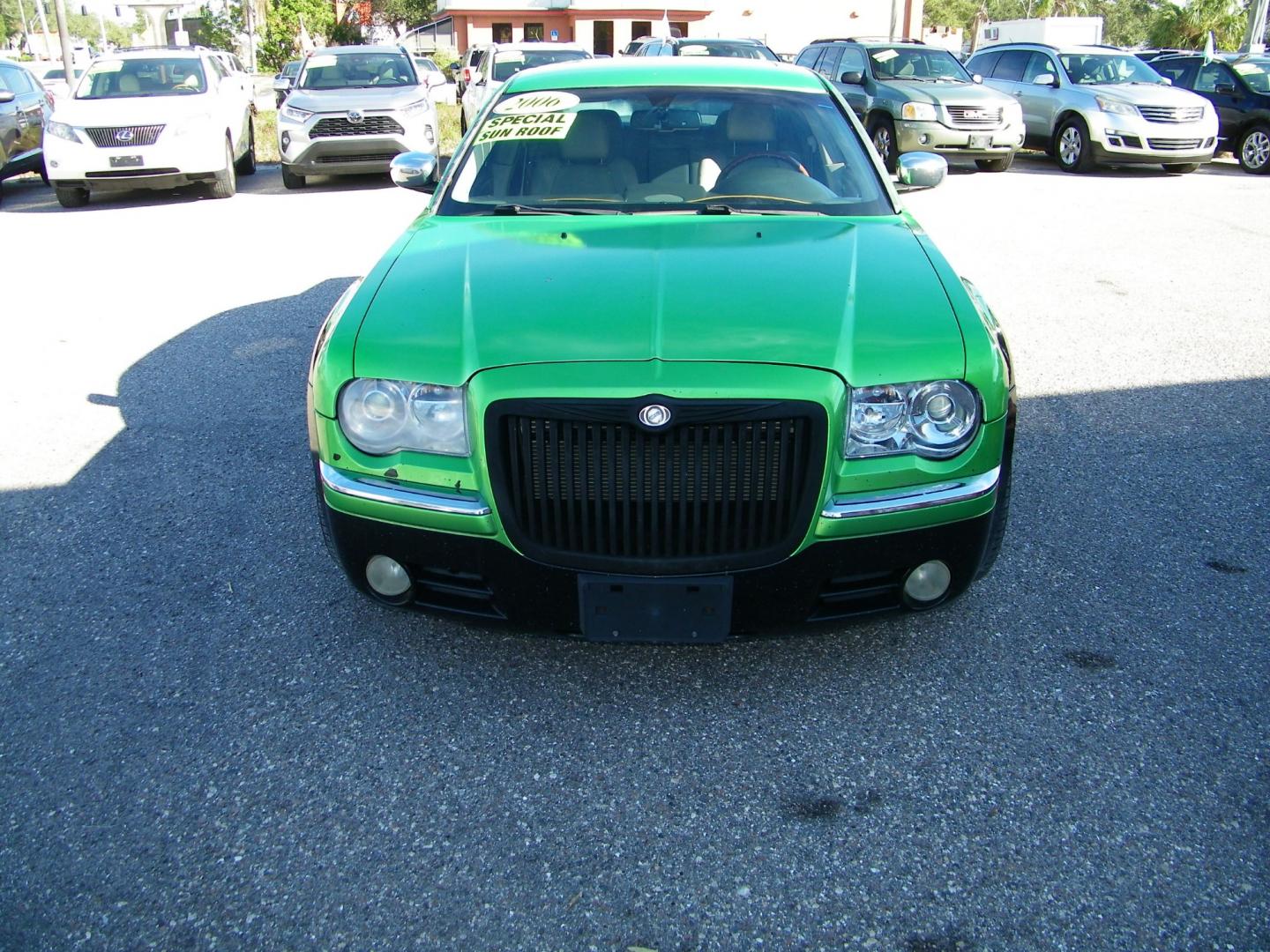 2006 Black /Black Chrysler 300 C (2C3KA63H46H) with an 5.7L V8 HEMI engine, Automatic transmission, located at 4000 Bee Ridge Road, Sarasota, FL, 34233, (941) 926-0300, 27.298664, -82.489151 - Photo#1